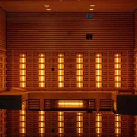 Ideal Holiday In With Jacuzzi, Sauna, Garden *