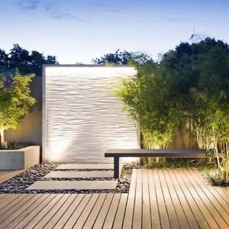 Ideal Holiday In With Jacuzzi, Sauna, Garden Feriehus